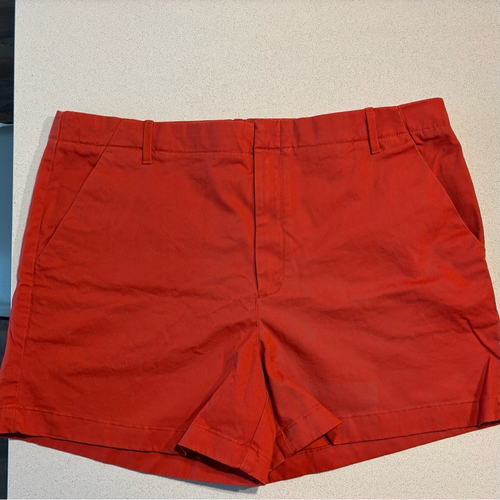 Banana Republic Factory Red Women's Chino Shorts. Sz 16. NWT.